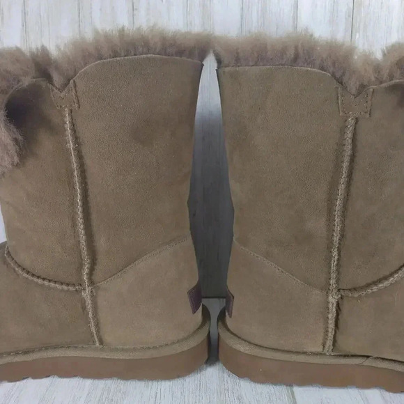 Ugh Bailey Zip Short Shearling Tan Women's 10 - Picture 12 of 16